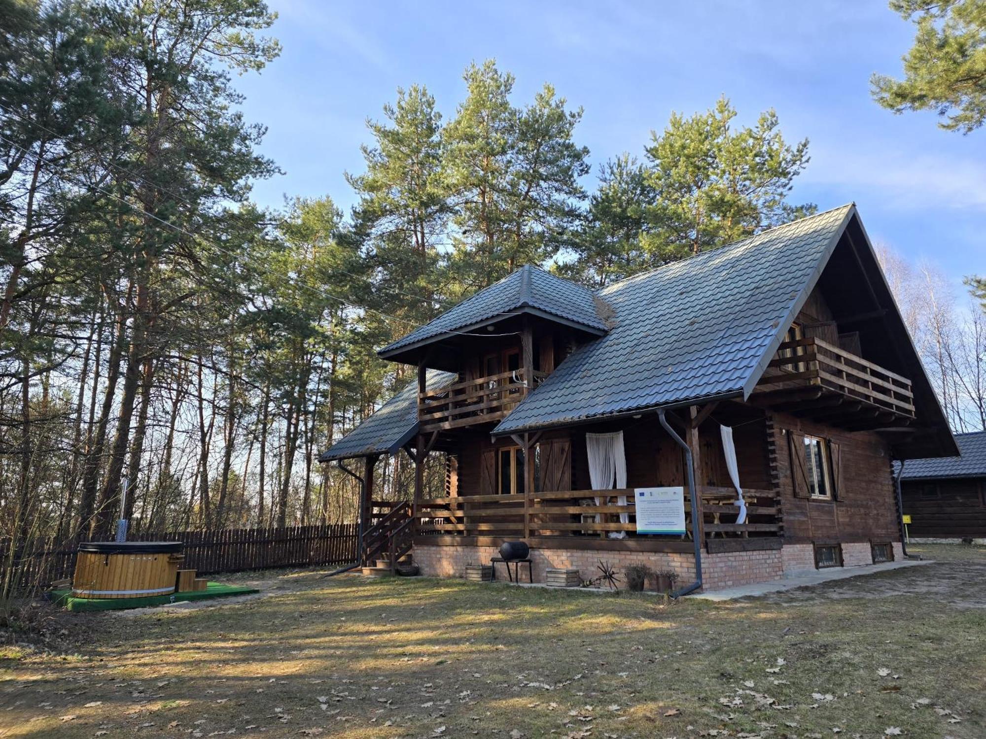 Roztocze U Aleksa Susiec - Jacuzii , Goraca Balia!!! Villa Exterior foto
